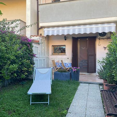 Villetta Relax Fast Wi-Fi 9 Min Porto Civitavecchia Santa Marinella Værelse billede