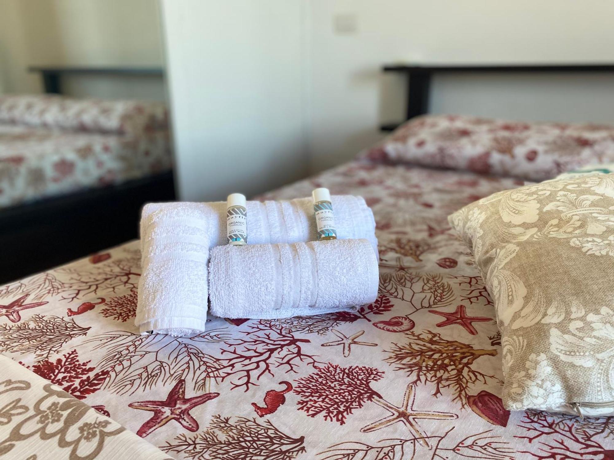 Villetta Relax Fast Wi-Fi 9 Min Porto Civitavecchia Santa Marinella Værelse billede