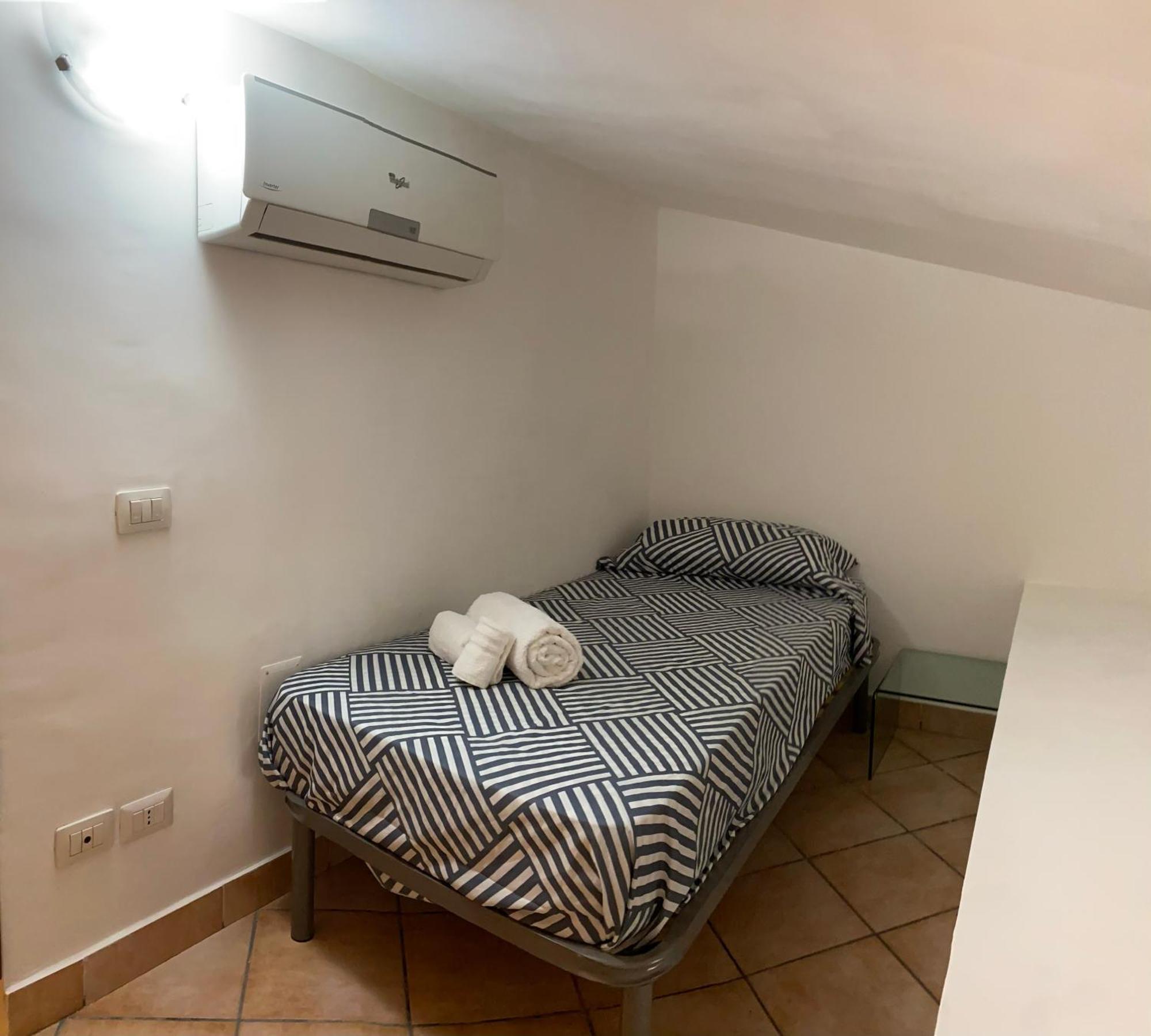 Villetta Relax Fast Wi-Fi 9 Min Porto Civitavecchia Santa Marinella Eksteriør billede
